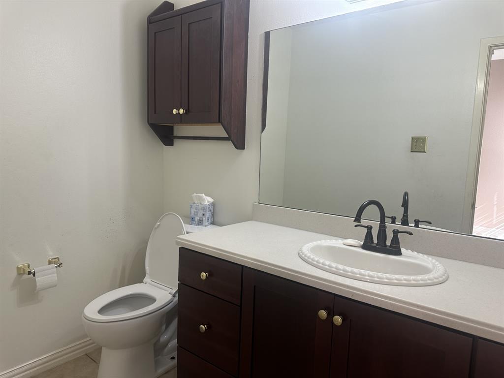 Photo #9: 23148321 Listing 