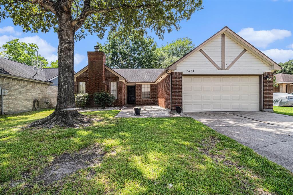 2823  Meadow Brook Court League City Texas 77573, 33
