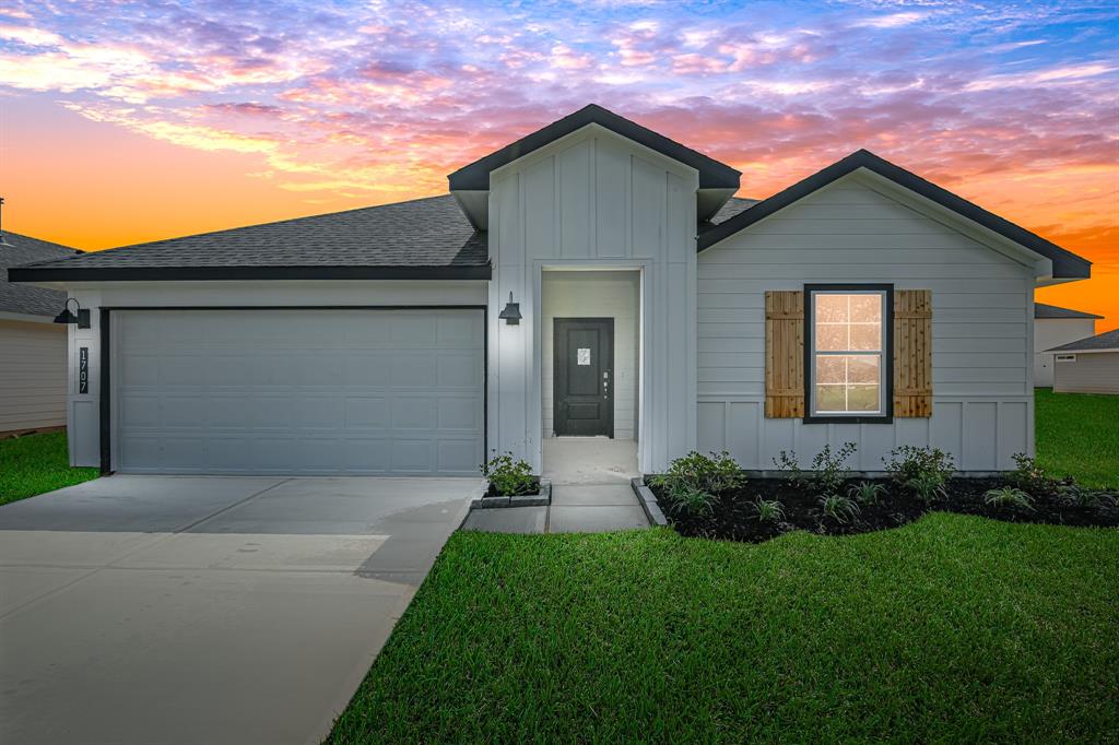 1707  Perch Street Alvin Texas 77511, Alvin