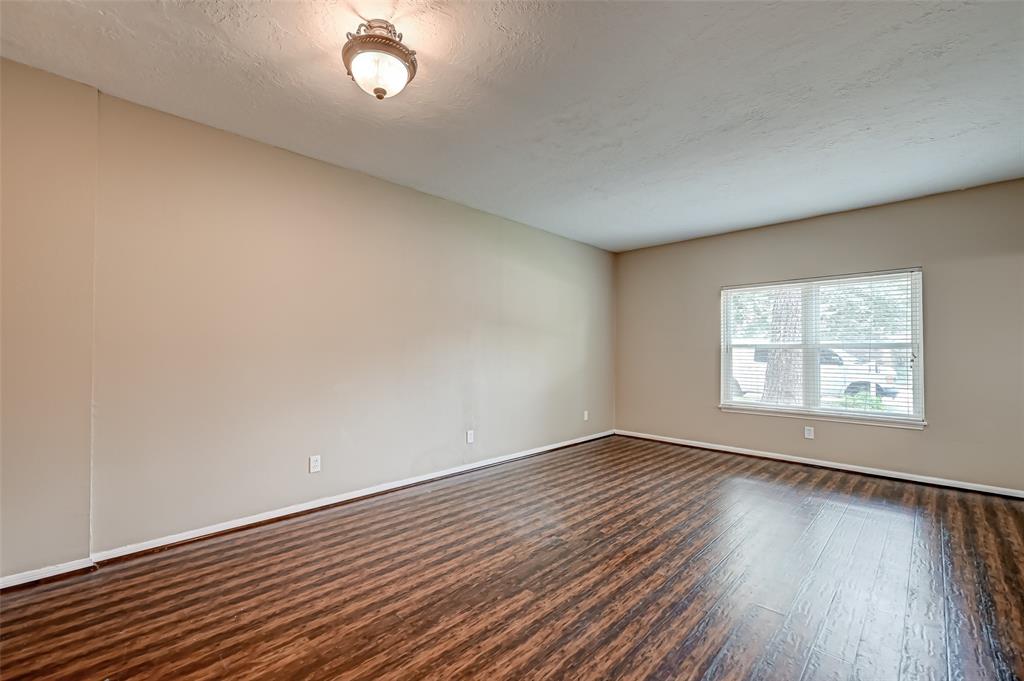Photo #8: 15023411 Listing 