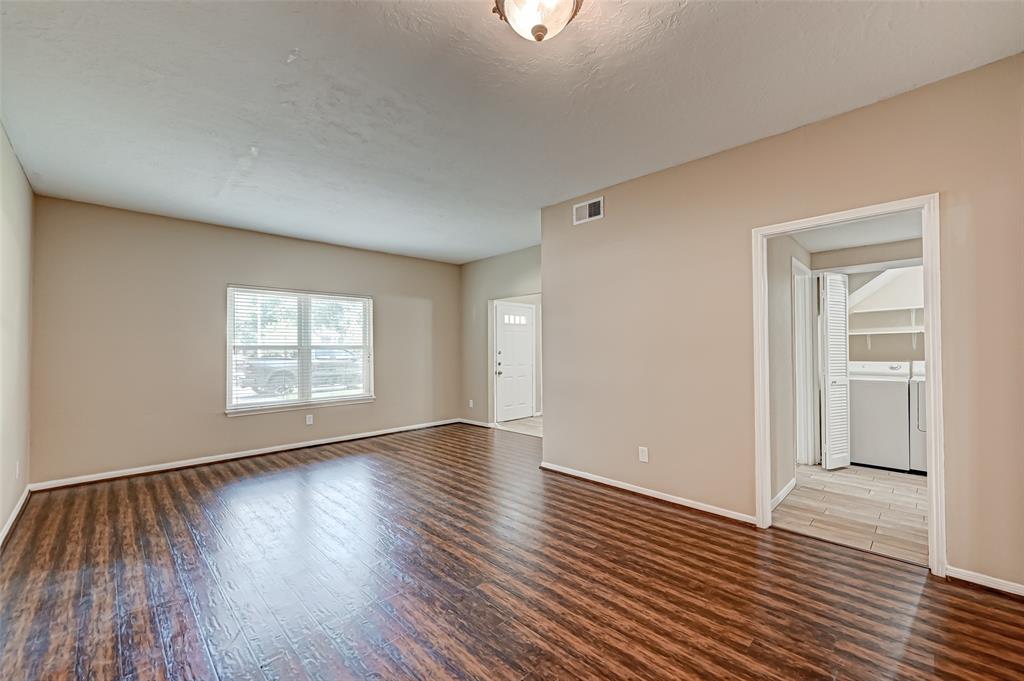 Photo #9: 15023411 Listing 
