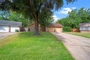 5705 Woodville, Pearland, TX, 77584