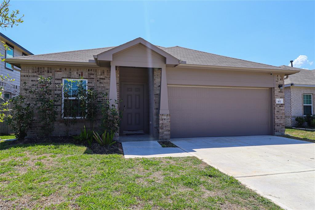 507  Almond Willow Lane Crosby Texas 77532, 1