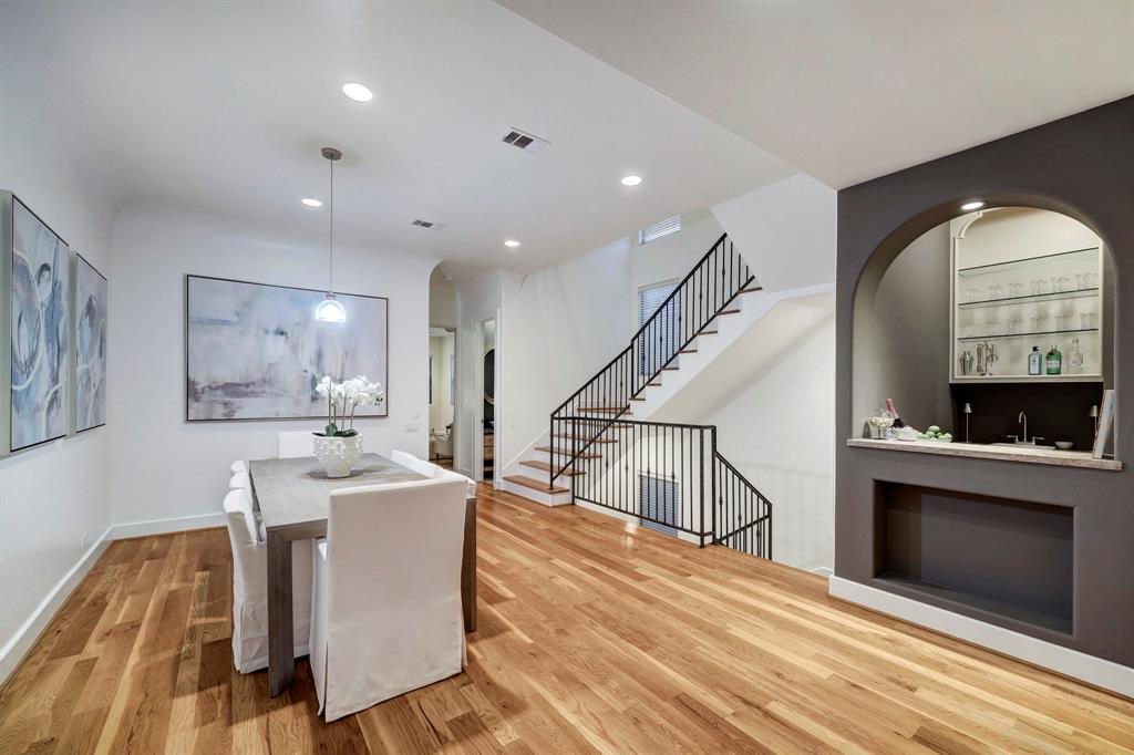 Photo #11: 56626100 Listing 