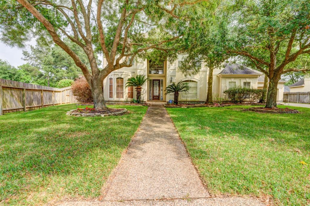 13438  Amber Queen Lane Houston Texas 77041, 8