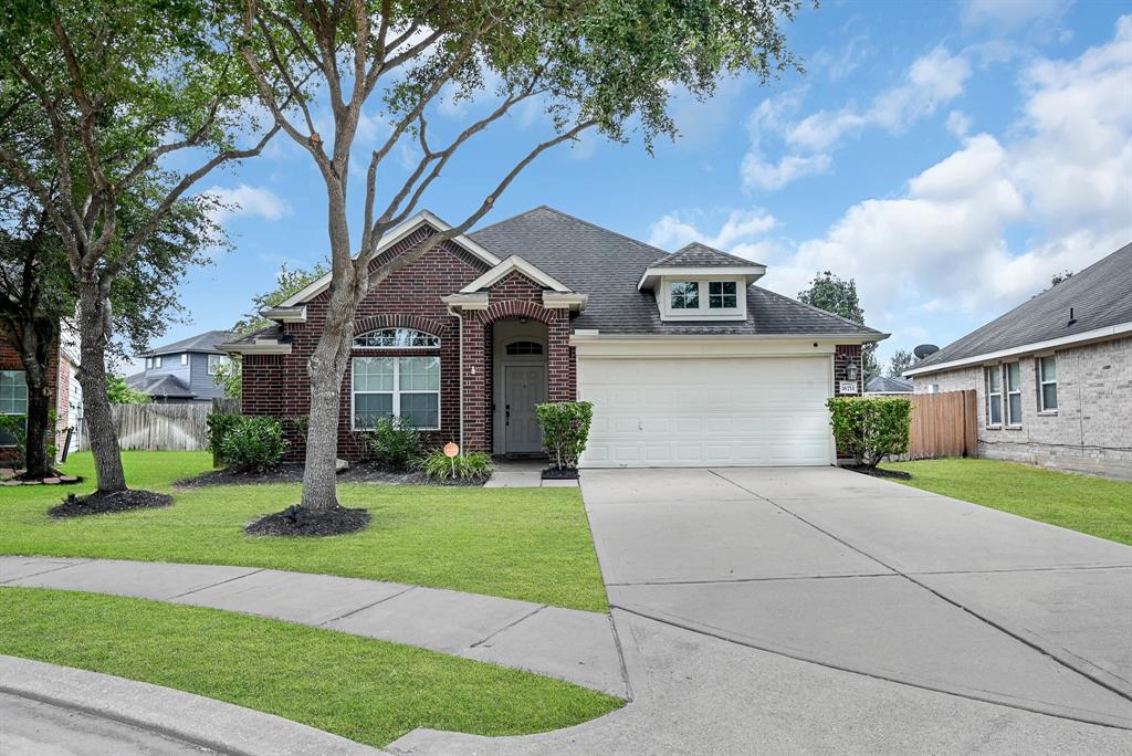 16711  Moss Green Court Cypress Texas 77429, 35