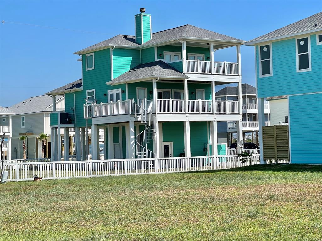 22903  Miramar Circle Galveston Texas 77554, 33
