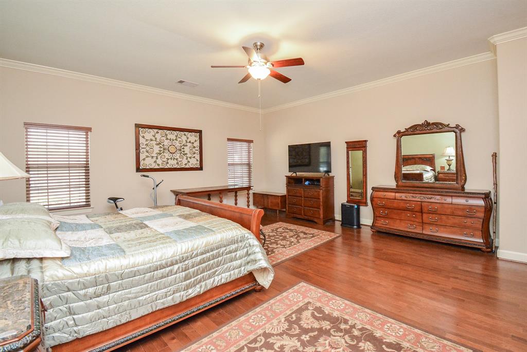 2302 Red Bird Ln, Pattison, TX 77423