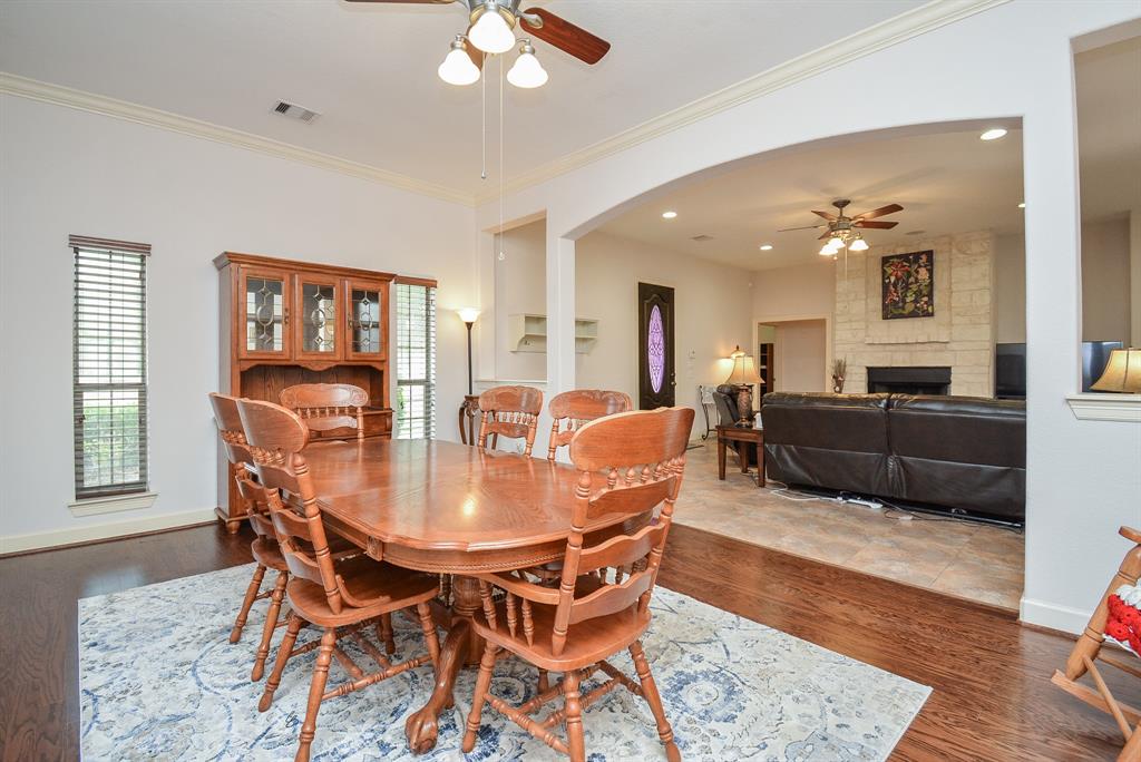 2302 Red Bird Ln, Pattison, TX 77423