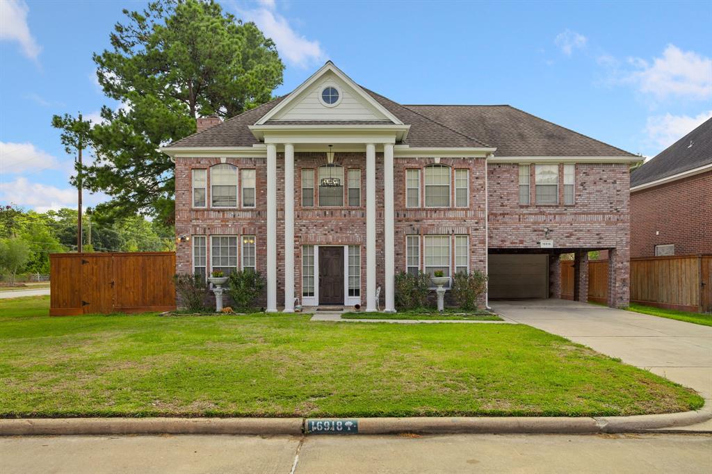 16918 Avenfield Road , Tomball, Texas image 1