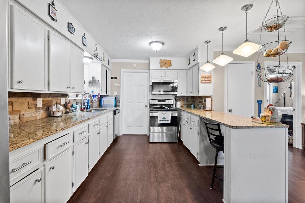 Plenty of counter top space for prepping and cooking