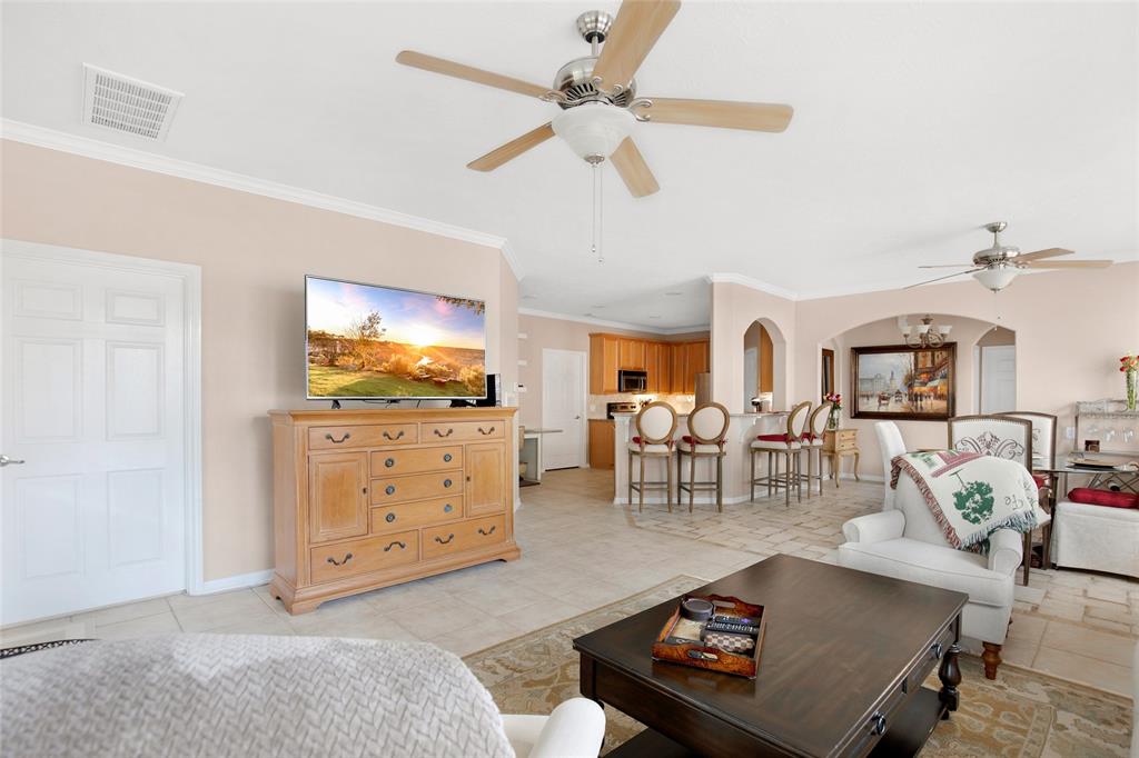 14 Haversham Court