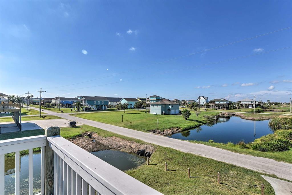 948 Holiday  , Crystal Beach, Texas image 17