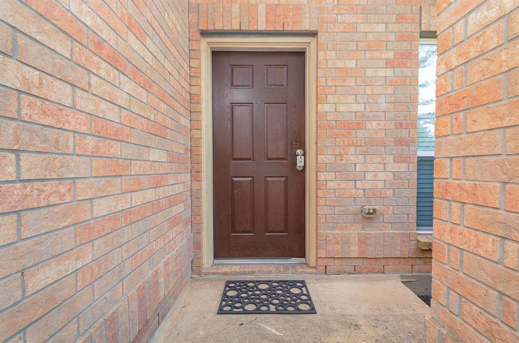 17923 Hollow Hill Ln, Richmond, TX 77407