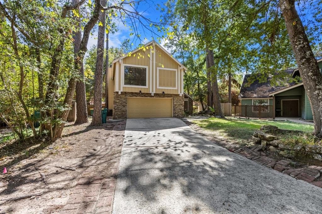 9 Kino Court, The Woodlands, TX 