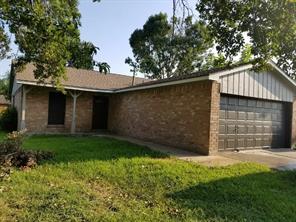 320 Bert, Angleton, TX, 77515