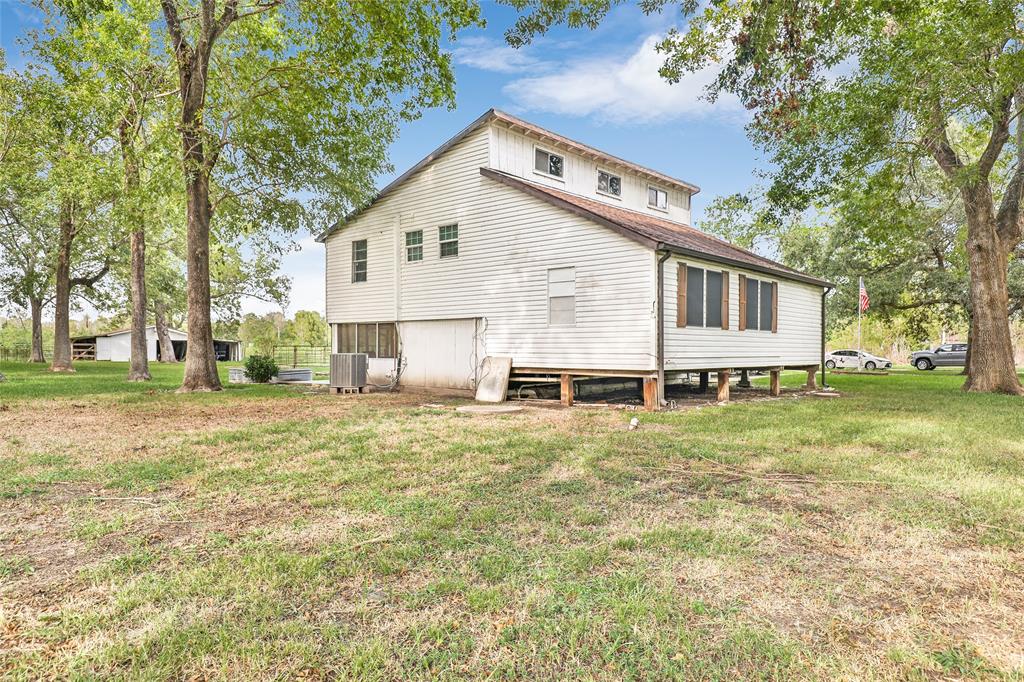 4711 Lord Rd, Crosby, TX 77532