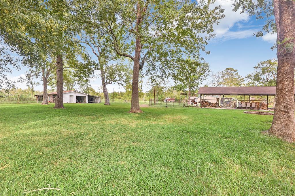 4711 Lord Rd, Crosby, TX 77532