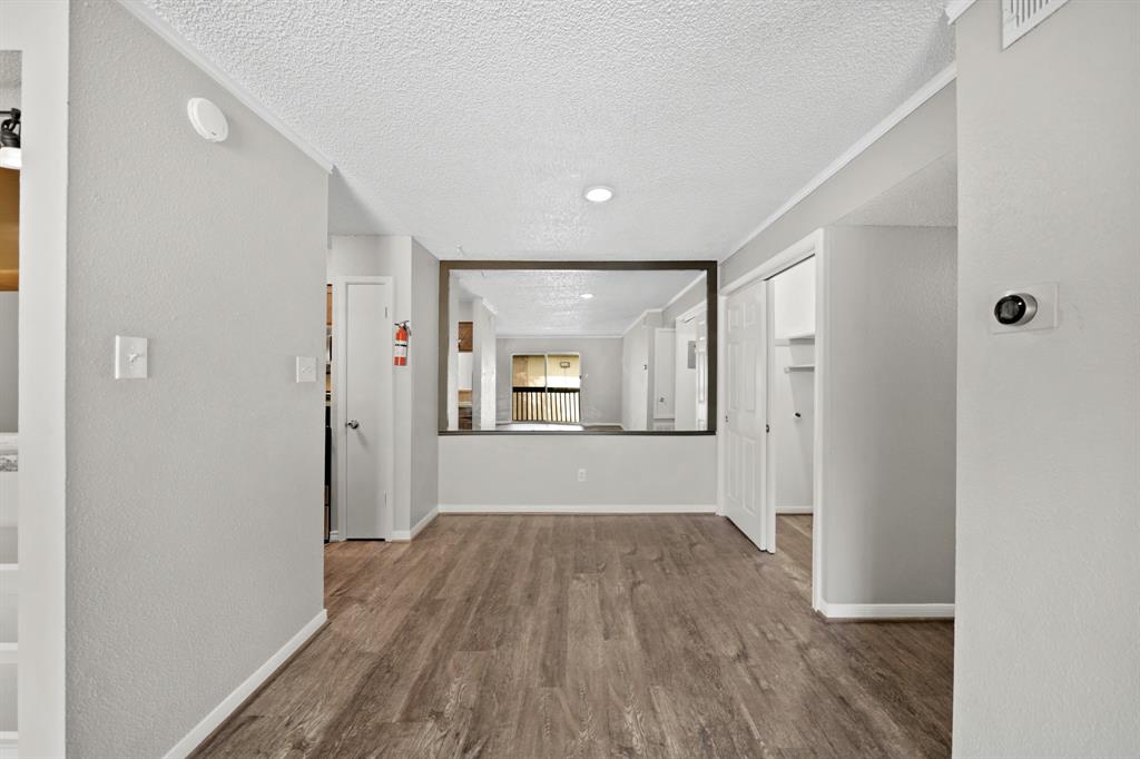 1516 Bay Area Blvd Unit L8