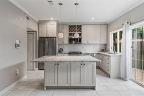 820 Threadneedle, Houston, TX, 77079