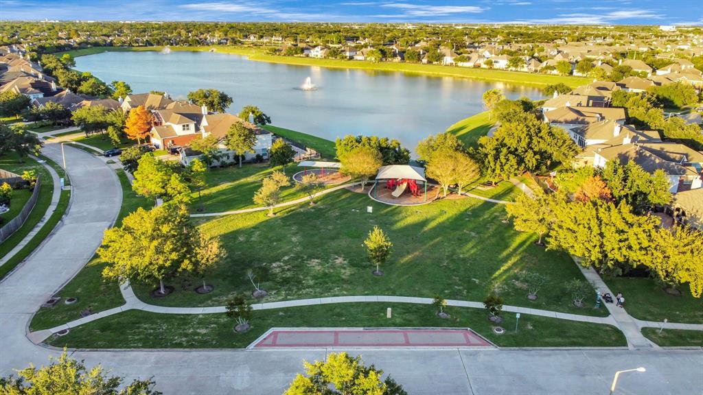 2233 Longspur Ln, League City, TX 77573