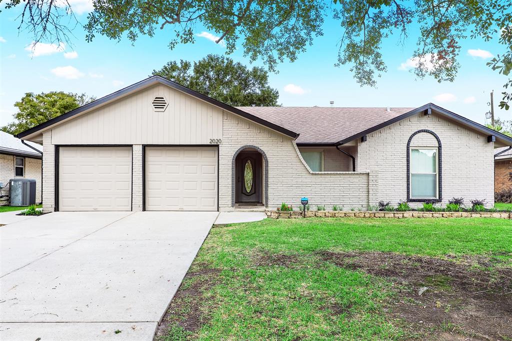 2020 Williamsburg Ct N