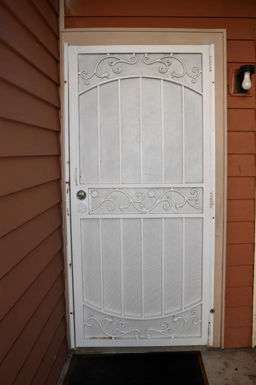 6200 Ranchester Dr Unit 215