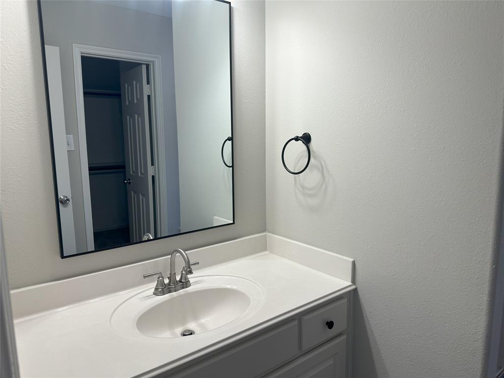 18460 Sunrise Oaks Court