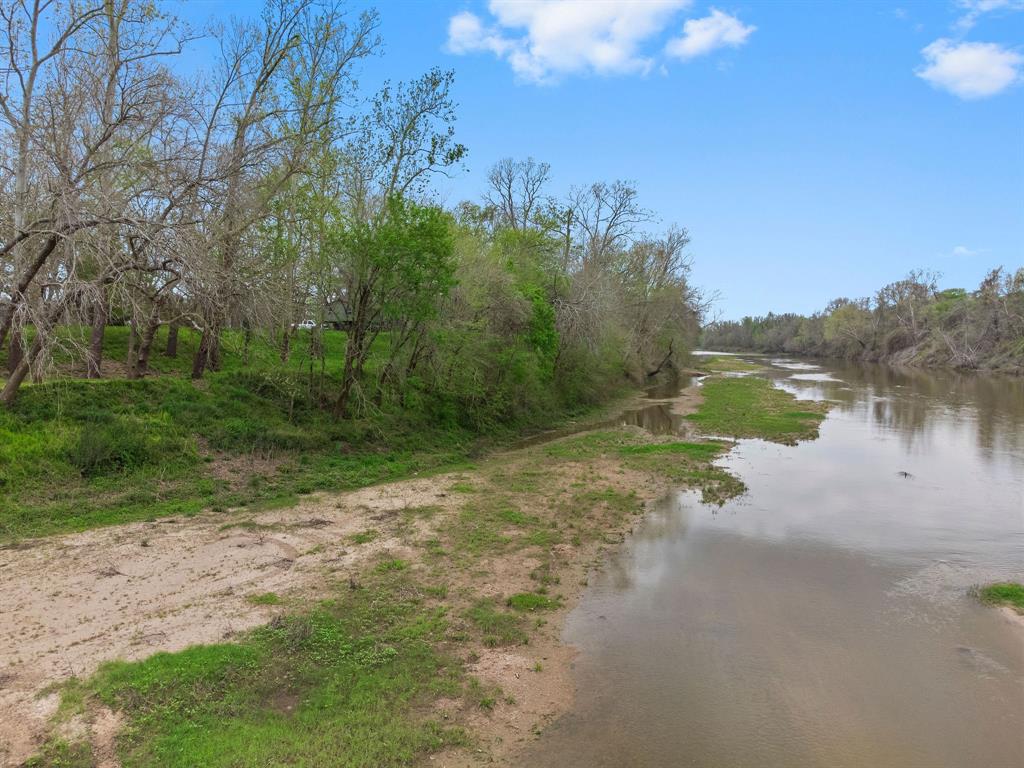 River Valley Drive , Wharton, Texas image 4