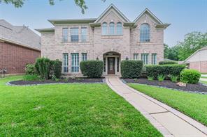 26 Twin Valley Dr, SugarLand, TX 77479