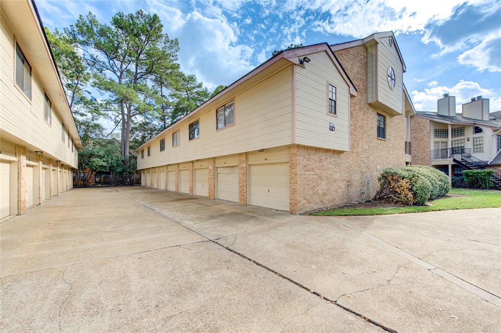 Photo #3: 44592182 Listing 