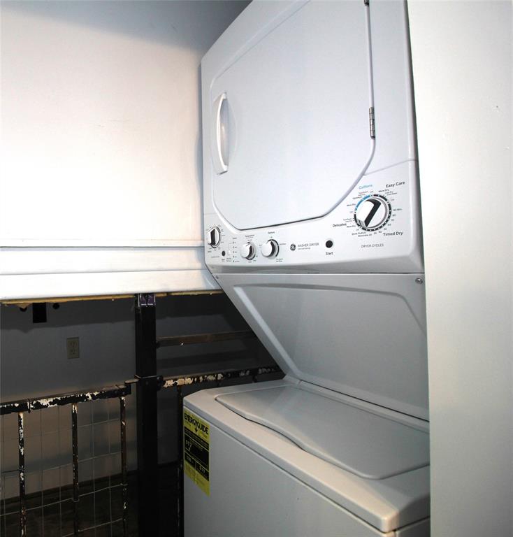 washer and dryer area