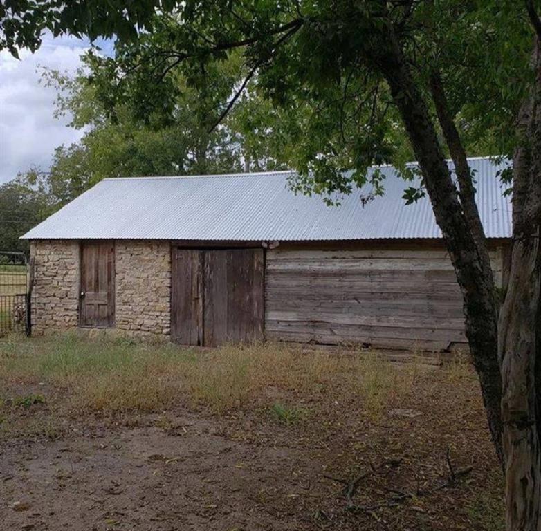 This Barn with Chicken Coop gives you the hometown feel that everyone craves. A pool company verified; a pool could be added by the Well House, left side of the driveway.