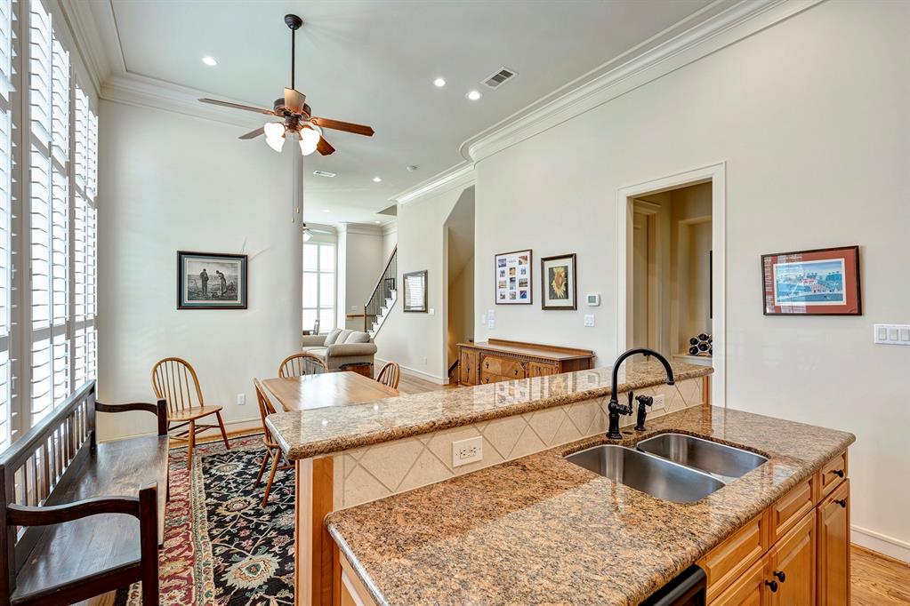 1804 Haddon St, Houston, TX 77019