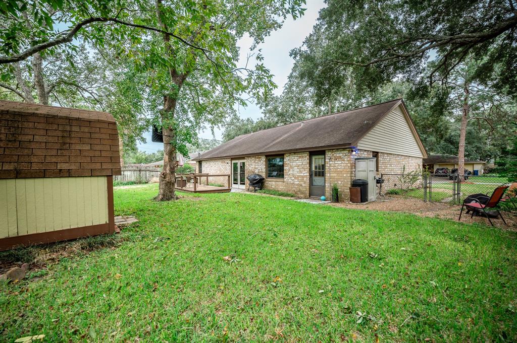 2013 Candlewood Drive , Bay City, Texas image 14