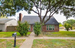  4502 Hickory Downs Dr, Houston, TX 77084
