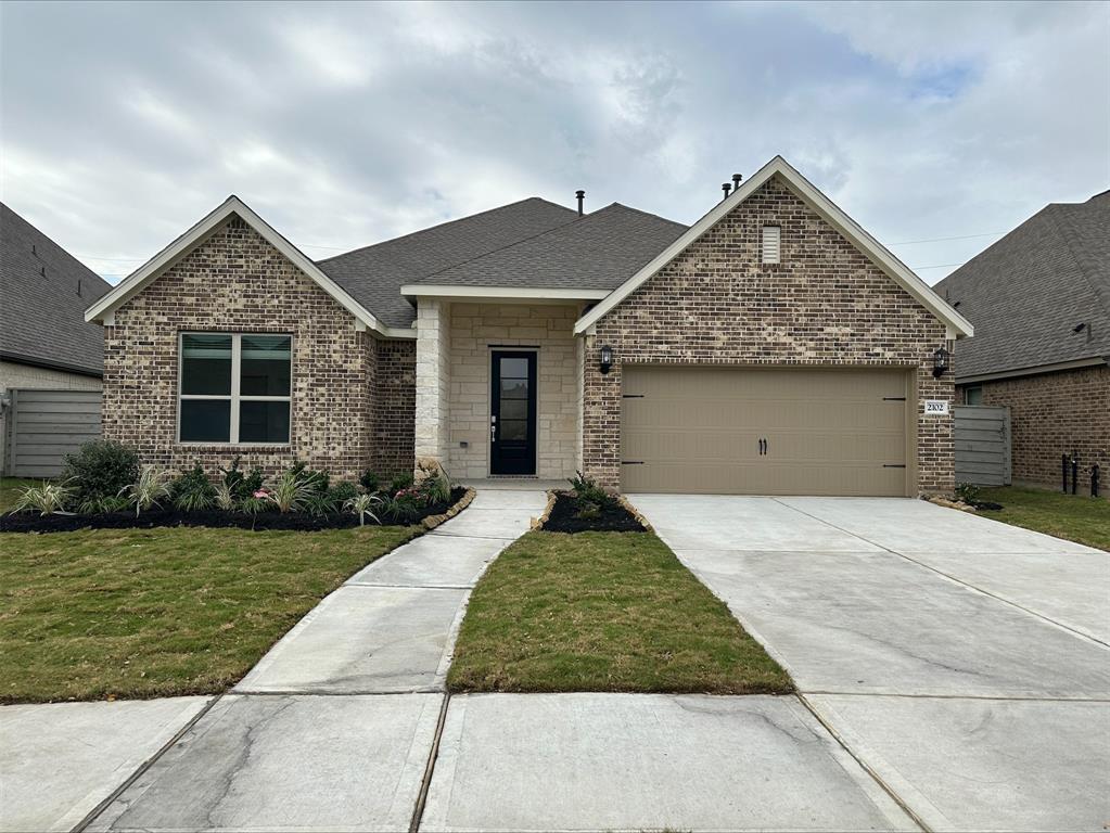 2102 Bayleaf Mnr Dr