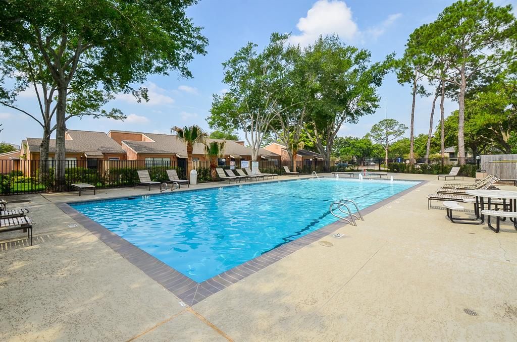 Photo #8: 16775905 Listing 