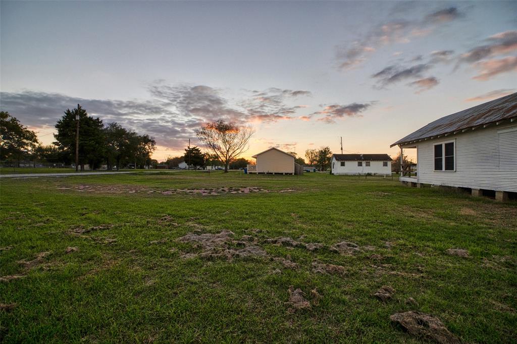 935 Main Street , Hempstead, Texas image 8