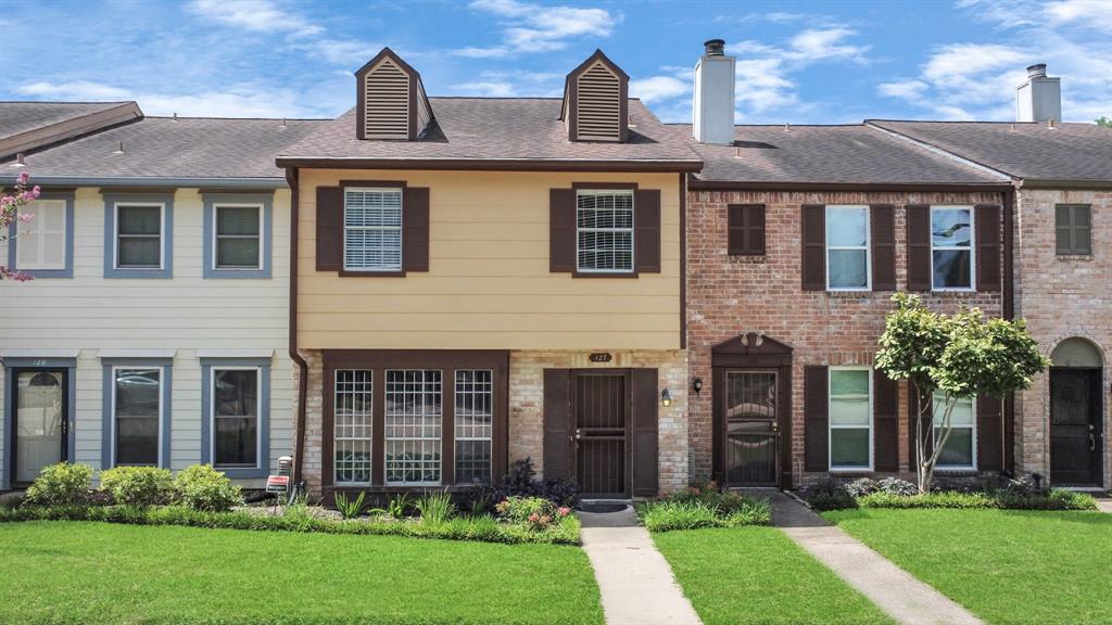 5801 Lumberdale Rd Unit 127