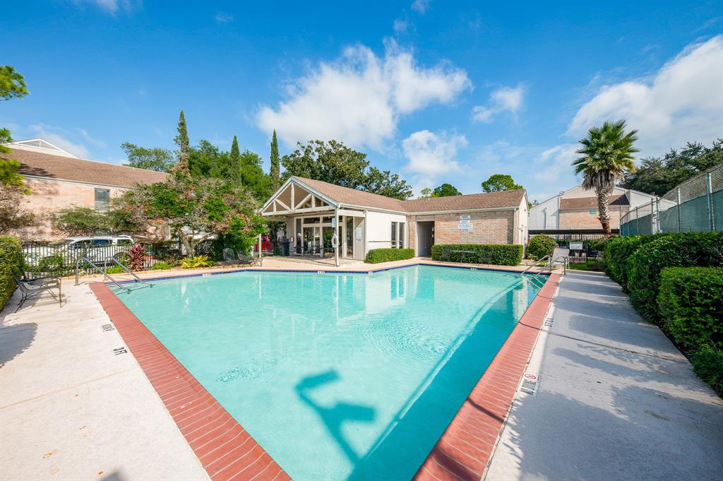MLS: 50616474 Condo For Sale