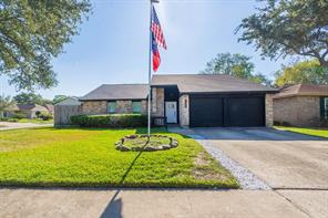  2503 General Colony Dr, Friendswood, TX 77546