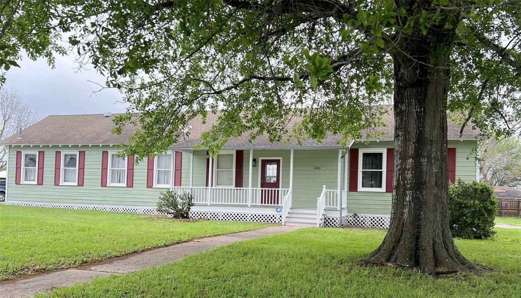 502 Kellett Avenue , Schulenburg, Texas image 4