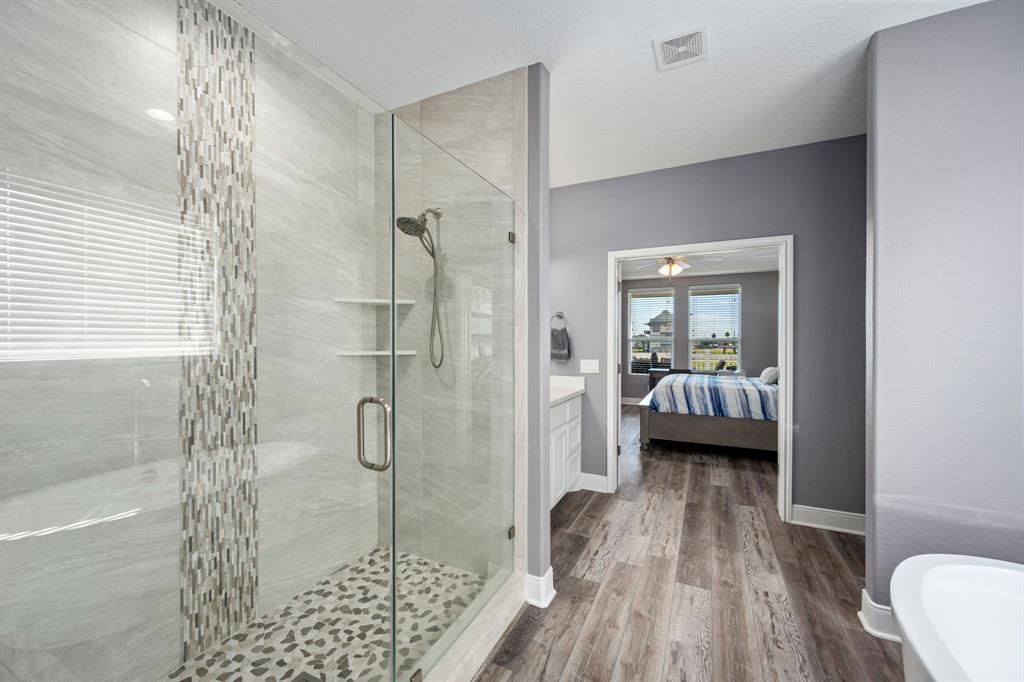 Nice Walk-in Shower