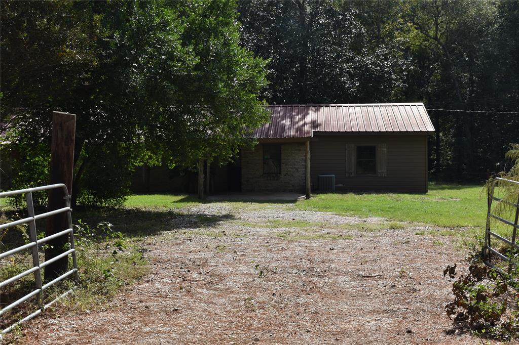 411 Dirden Road , Shepherd, Texas image 4