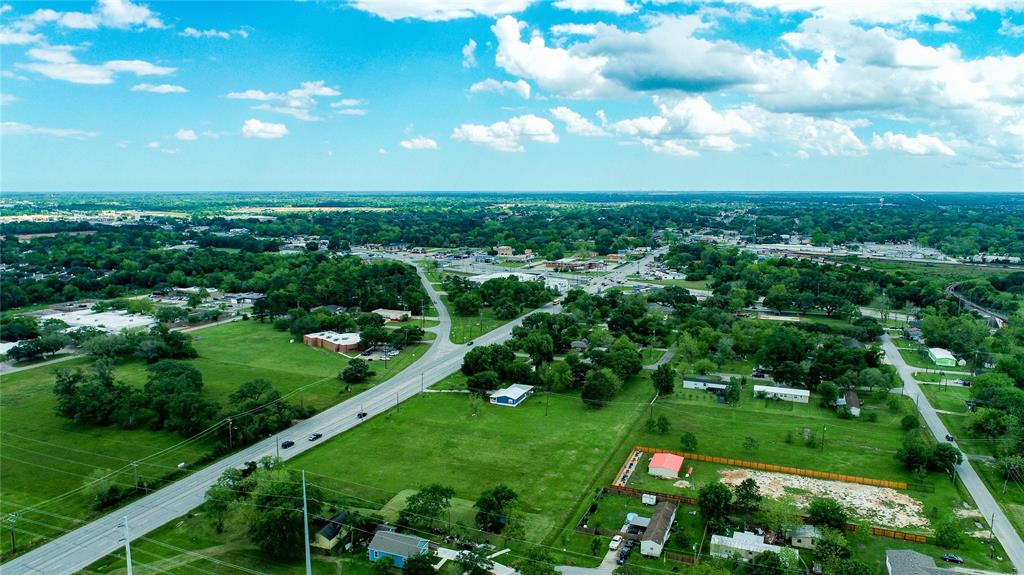 Gordon St Street , Alvin, Texas image 11