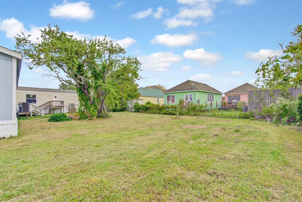 831 7th Street , San Leon, Texas image 8