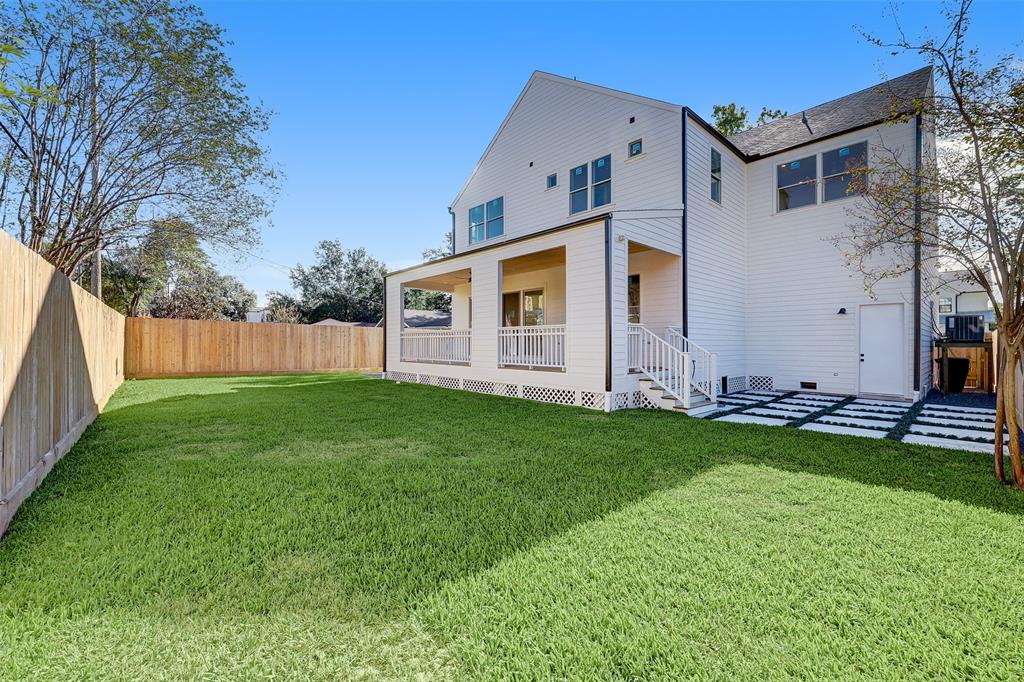 2010 Althea Dr, Houston, TX 77018