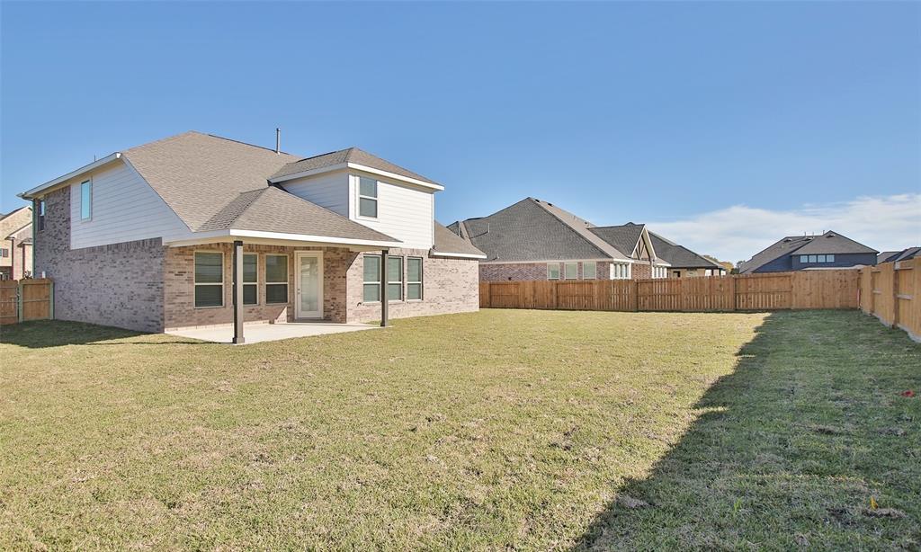 13519 Spring Mist Drive , Mont Belvieu, Texas image 42