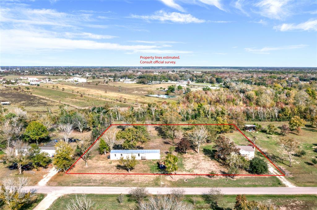 3510 Stables Ln